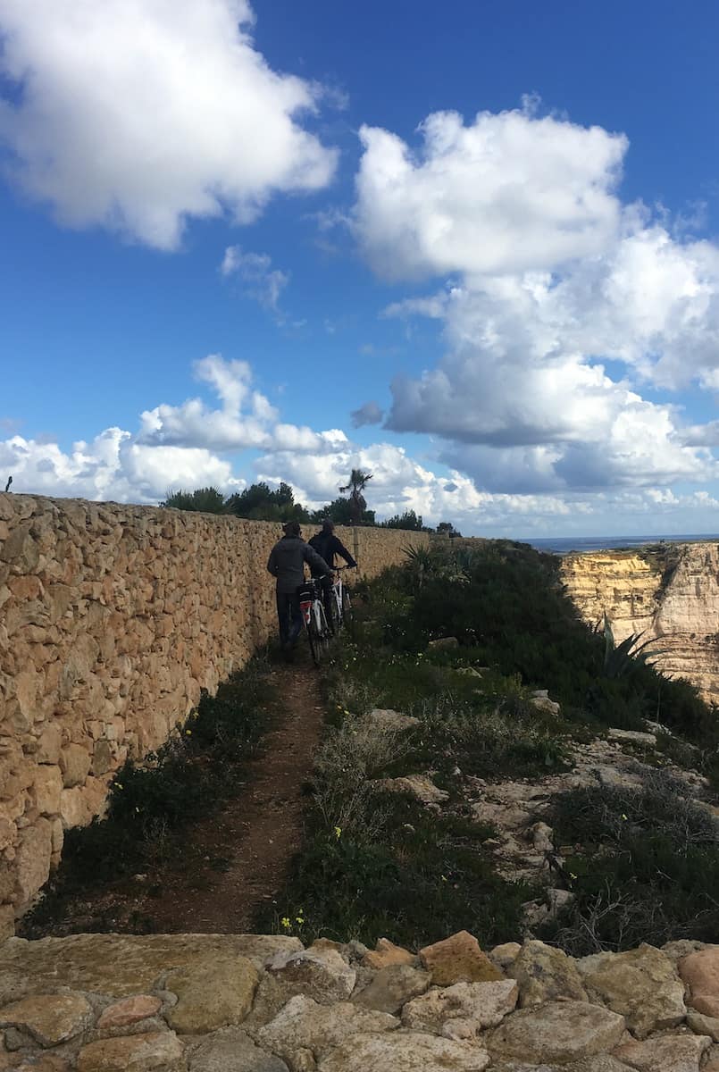 Mike and Magnus on a narrow path