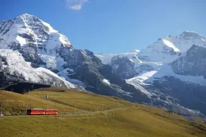 Jungfraujoch - افضل الاماكن السياحية في سويسرا