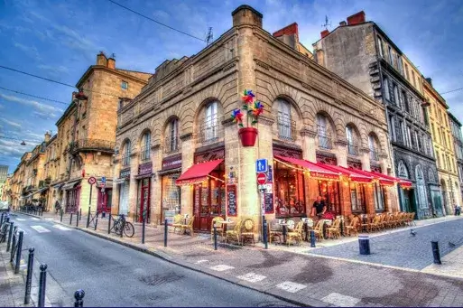 بوردو - مدينة الأناقة والتراث والتذوق الراقي