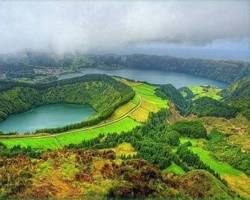 افضل الاماكن السياحية في البرتغال -جزر الأزور (Azores Islands)
