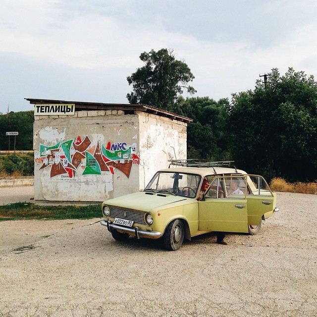 An old car in Crimea, 2013