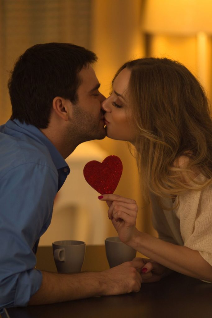 10 Positive Reasons Your Boyfriend Does Not Get Jealous Love Pavillion