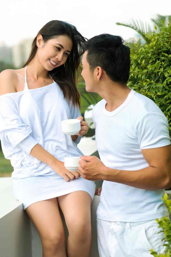 Ways Men Show They Prioritize Their Relationship Over Everything Else