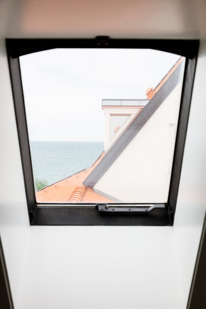 Nyt vindue i tilbygning giver havudsigt fra badeværelset