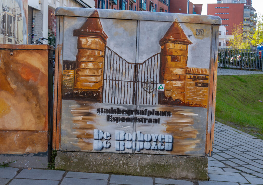 In de wijk Bothoven op kruising klompstraat met de Oldenzaalsestraat reed ooit de tram naar Glanerbrug.