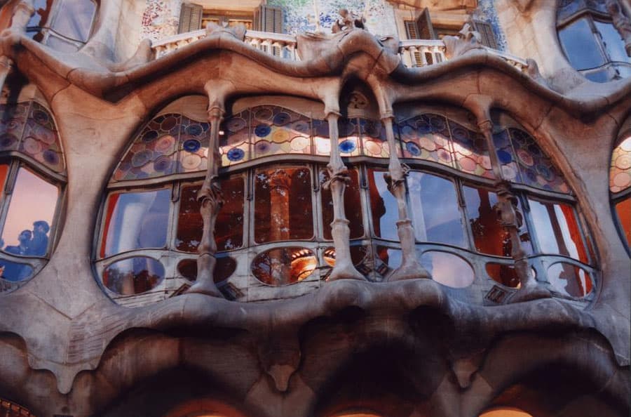 Antoni Gaudí, Casa Battlo i Casanovas.  Art Nouveau