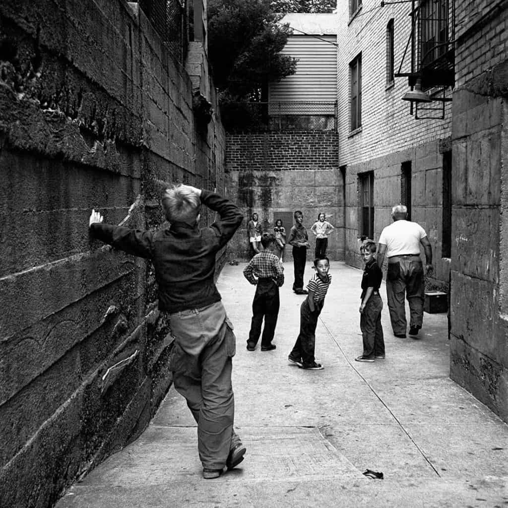 Photo by Vivian Maier - August 12, 1954. New York. 