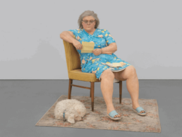 Duane Hanson, Woman with dog, 1977.