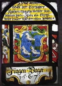 «Dieses Kirchenfenster in der Maria-Magdalenen-Kirche spendete 1527 Jürgen Vaget, Sohn des Island-Gouverneurs. Quelle: Jan-Uwe Schadendorf»