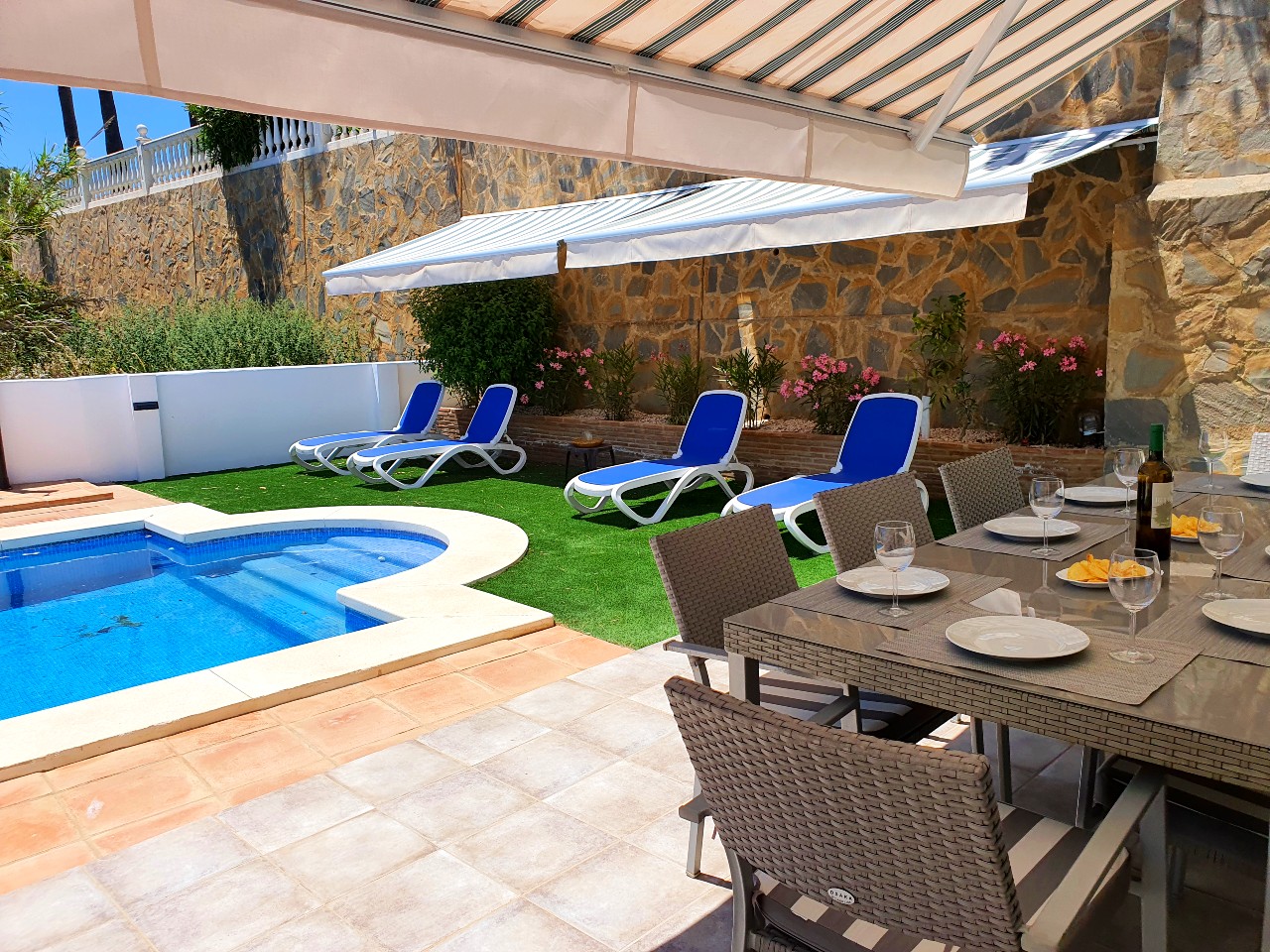 Lækker ferievilla med panoramaudsigt Malaga Feriebolig Udlejning