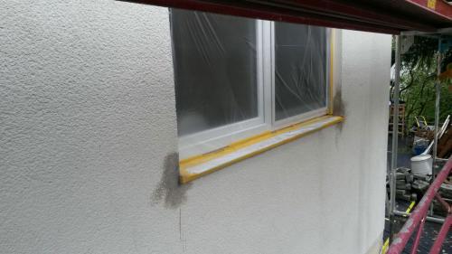 Fensterbretter einputzen