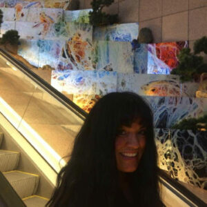 Maluni on premiere of the glass stair installation of WTC.