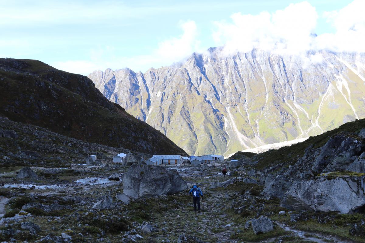 Trek van Bhimthan naar Samdo via Larke pass