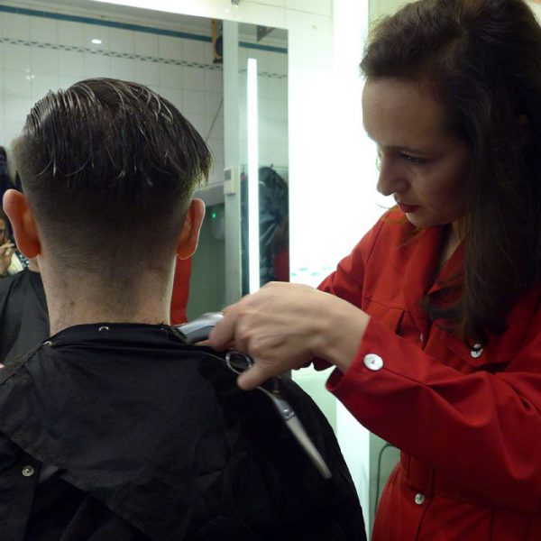 Mens-Disconnected-Undercut-Haircut-Fish-Soho-Robin-James-Clippers-Back