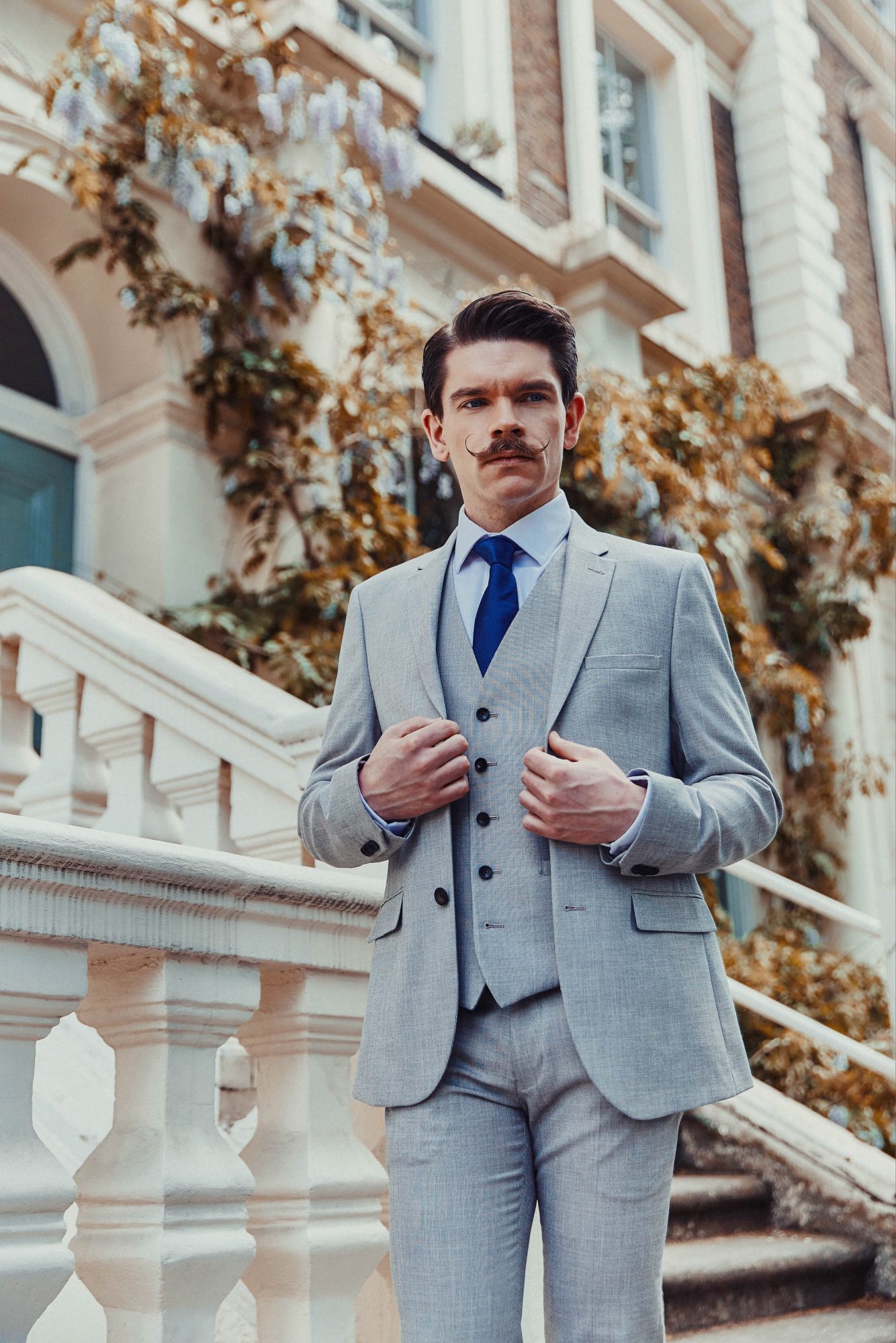 Mens-Wedding-Suit-Top-Tips--4