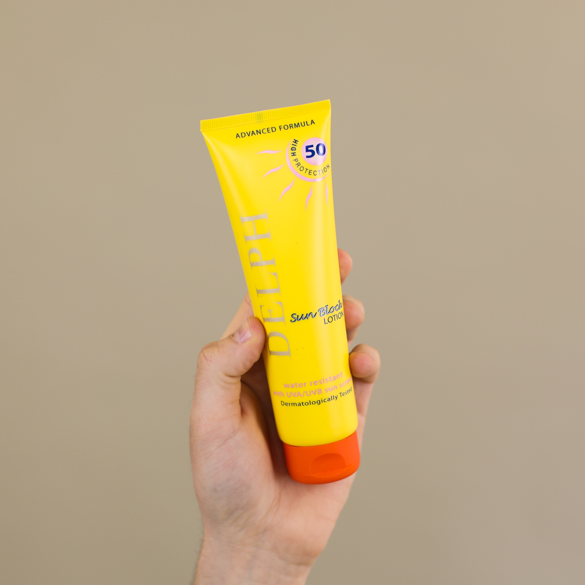 Delph-sun-block-spf-product-man-for-himself-ft.jpeg