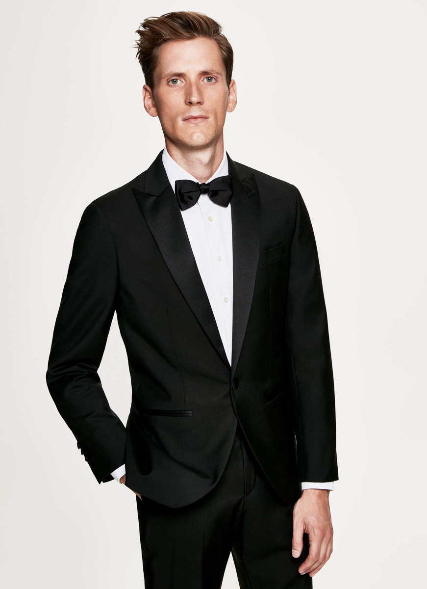 hackett-suit-formal-event-man-for-himself