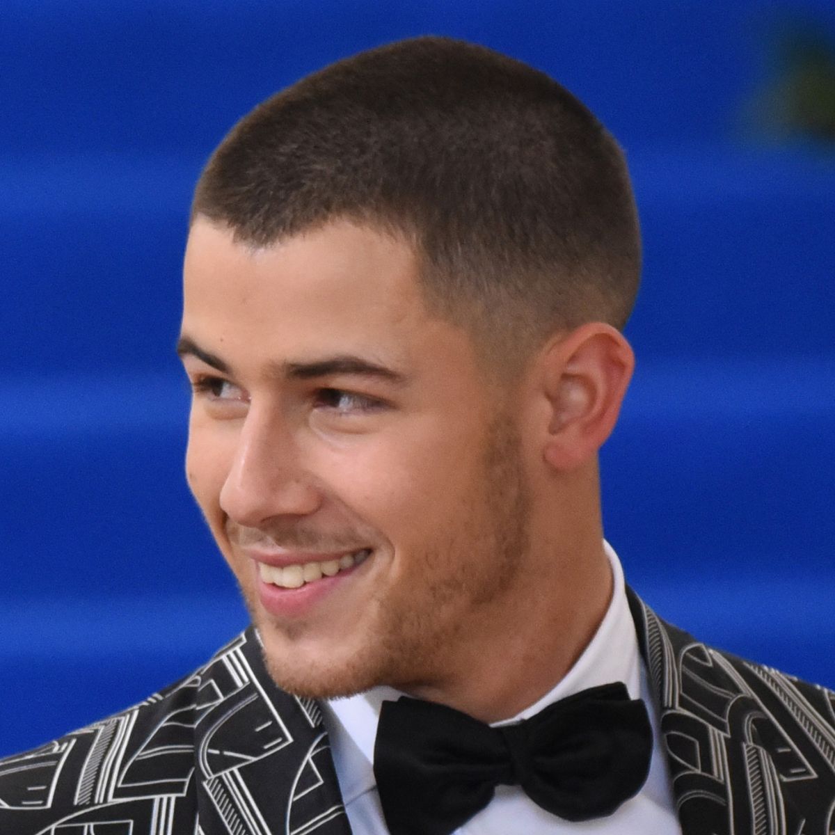 nick-jonas-buzz-cut-hairstyle-haircut-man-for-himself-ft.jpg