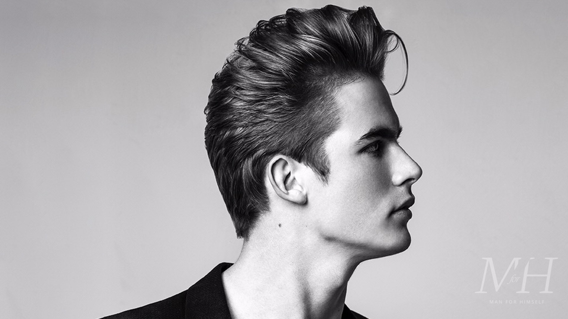Modern Rockabilly Pompadour Man For Himself