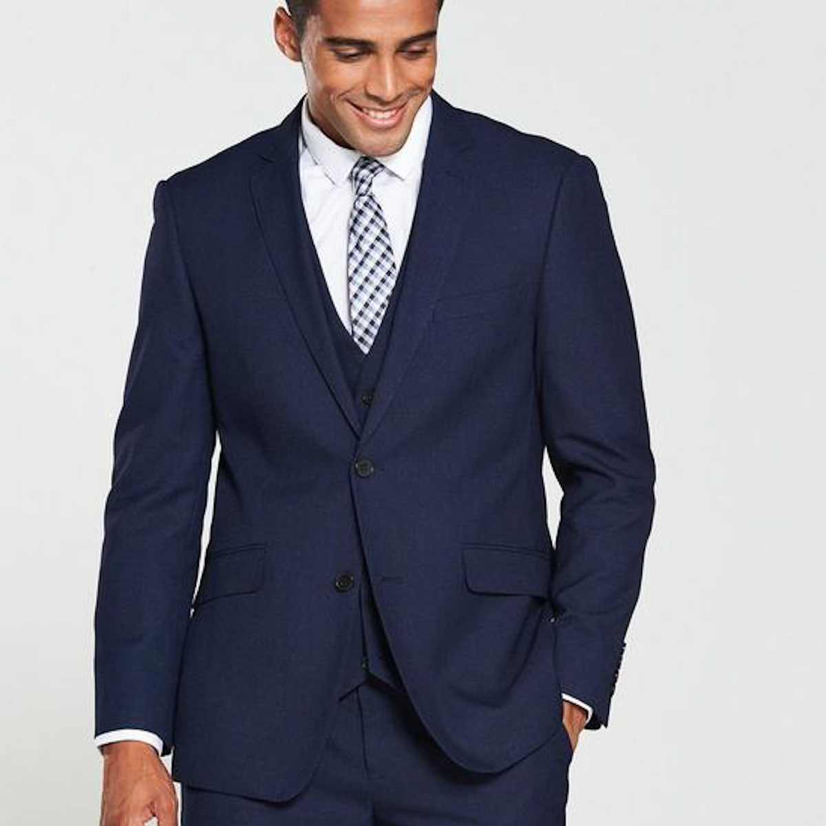 summer-staples-2020-very-formal-suit-man-for-himself