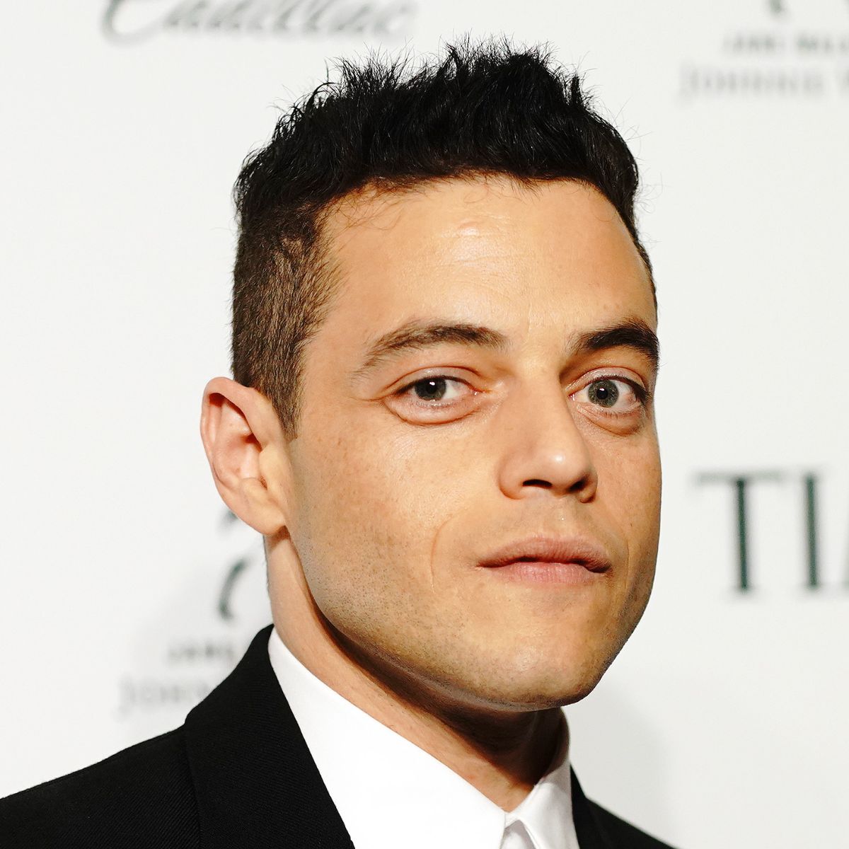 Rami Malek: Short Textured Fringe Hairstyle