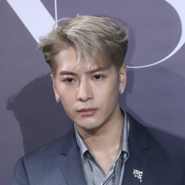 jackson-wang-bleached-blonde