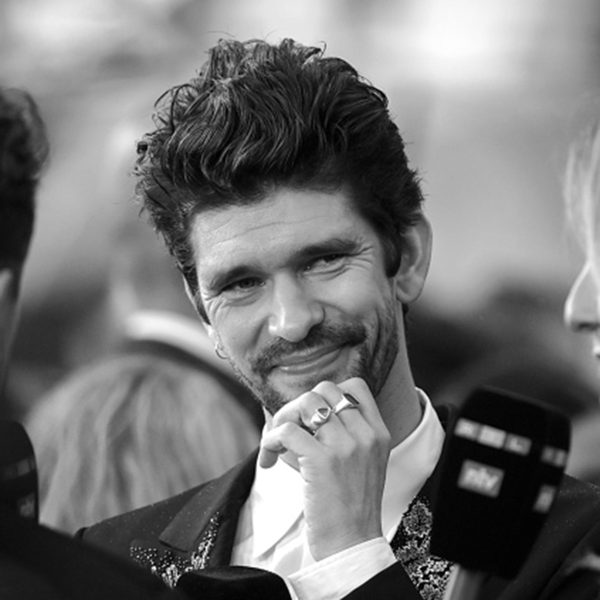 Ben Whishaw: Wavy Quiff For Thick Hair