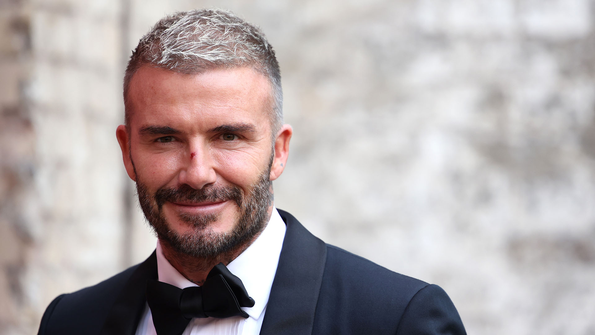 David Beckham Hairstyles in Pictures: A Look at English Footballer's Best  Hair Moments Over the Years as He turns 43! | 📸 Latest Photos, Images &  Galleries | LatestLY.com