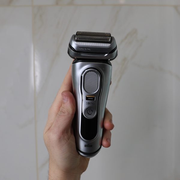 Braun Series 9 Pro man for himself ft