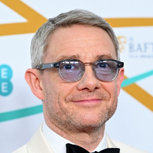 martin-freeman-naturally-grey-crew-cut-hairstyle-haircut-man-for-himself-ft.jpg