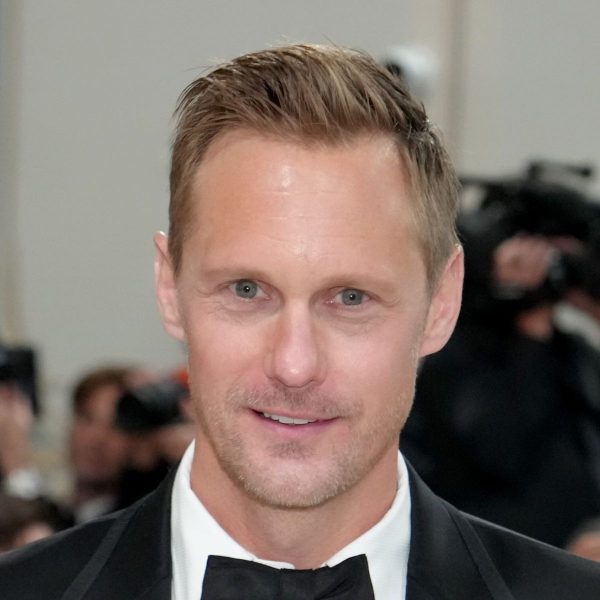 Alexander Skarsgard: Cropped Hair With Swept Back Semi Quiff