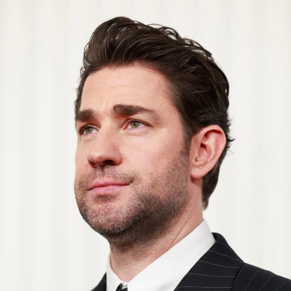 john-krasinski-classic-quiff-hairstyle-hairstyle-haircut-man-for-himself-ft.jpg