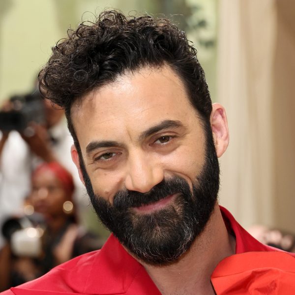 morgan-spector-curly-hairstyle-with-tapered-sides-and-full-beard-man-for-himself-ft.jpg