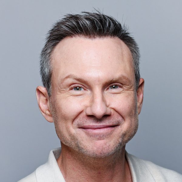 Christian Slater’s Hair: Textured Crew Cut With Quiff