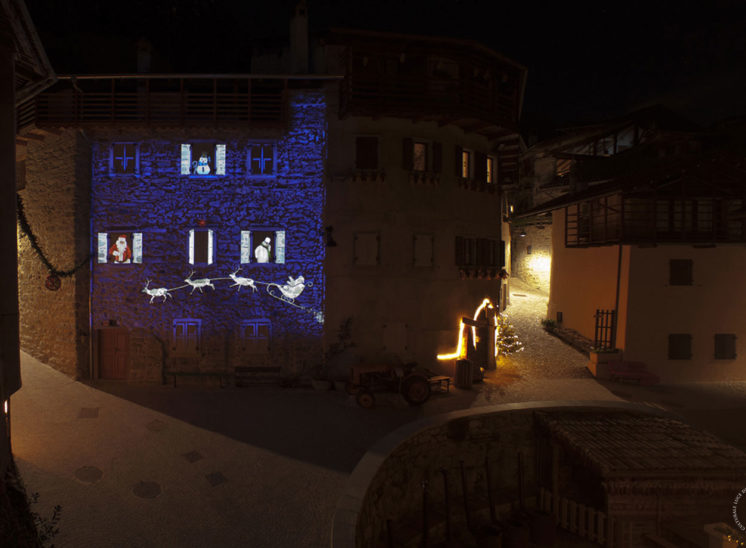 A still frame from the Christmas market projection mapping in Rango, Italy