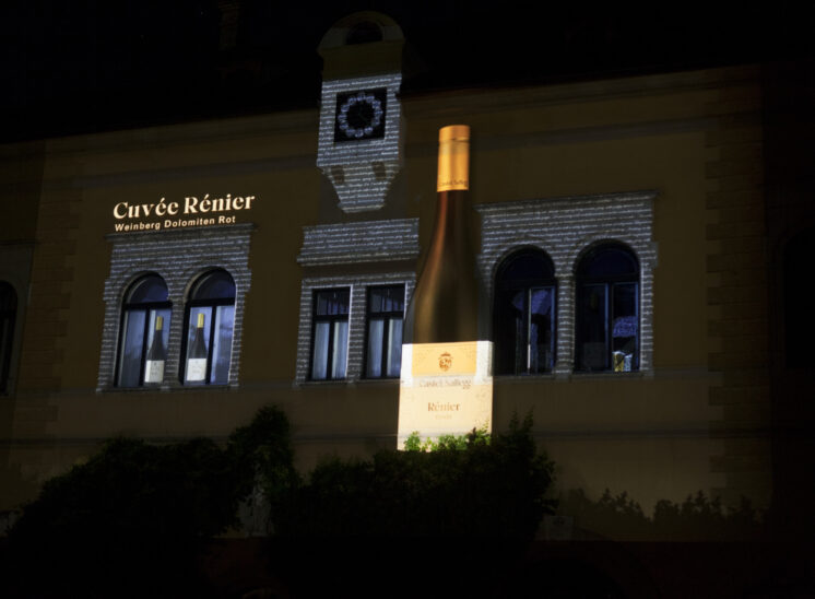 Castel Sallegg wine projection mapping