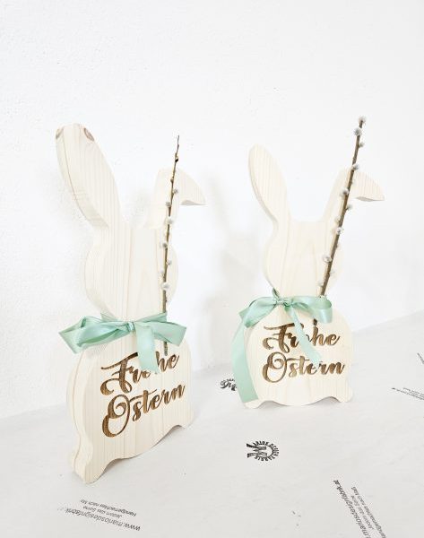 Osterhase Frohe Ostern 40cm hoch aus Holz Fichte