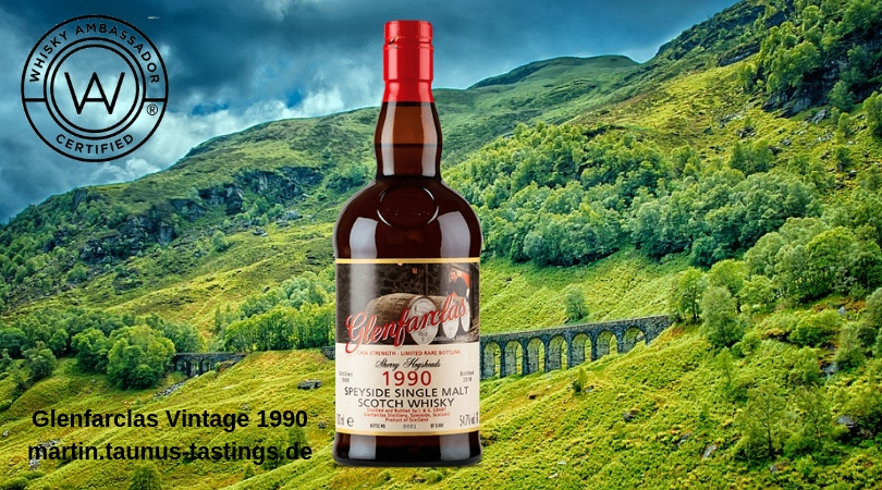 Eine Flasche Glenfarclas Vintage 1990-2018 Cask Strength