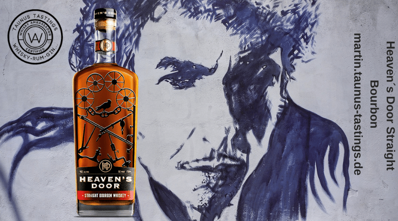 Eine Flasche Heaven´s Door Straight Bourbon , im Hintergrund ein Grafitti von Bob Dylan