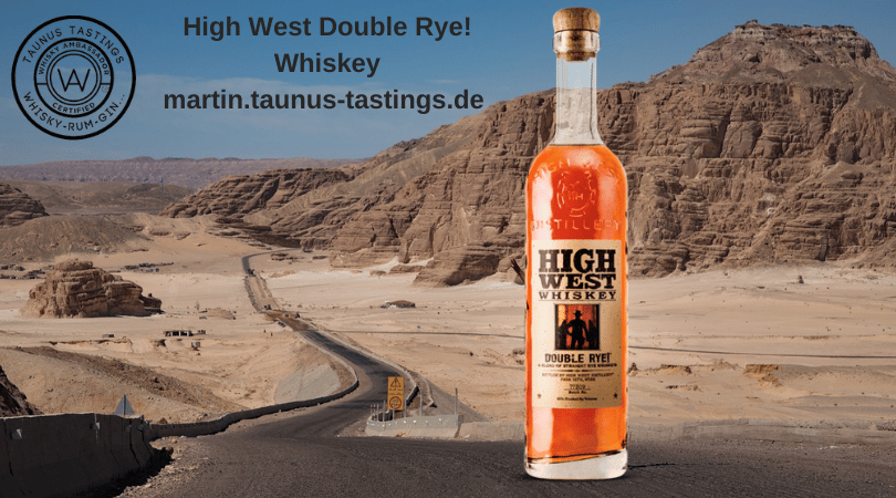 Eine Flasche High West Double Rye! Whiskey, im Hintergrund die Rocky Mountains