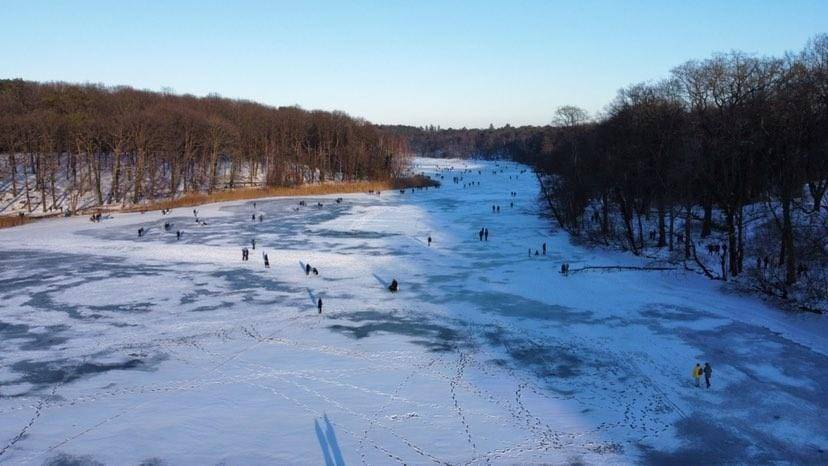 Schlachtensee im Winter — Озеро Шлахтензее зимой