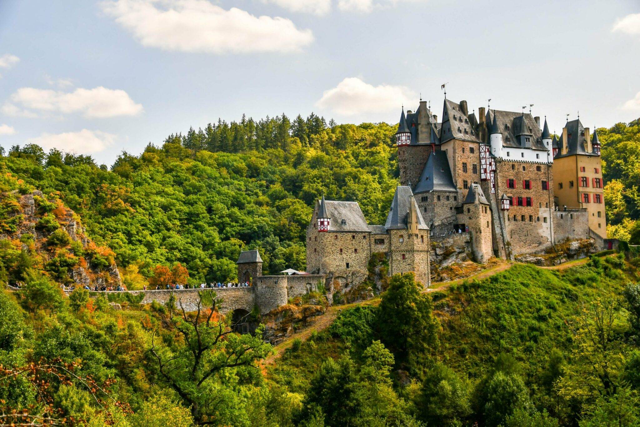 eltz castle scaled eltz castle scaled