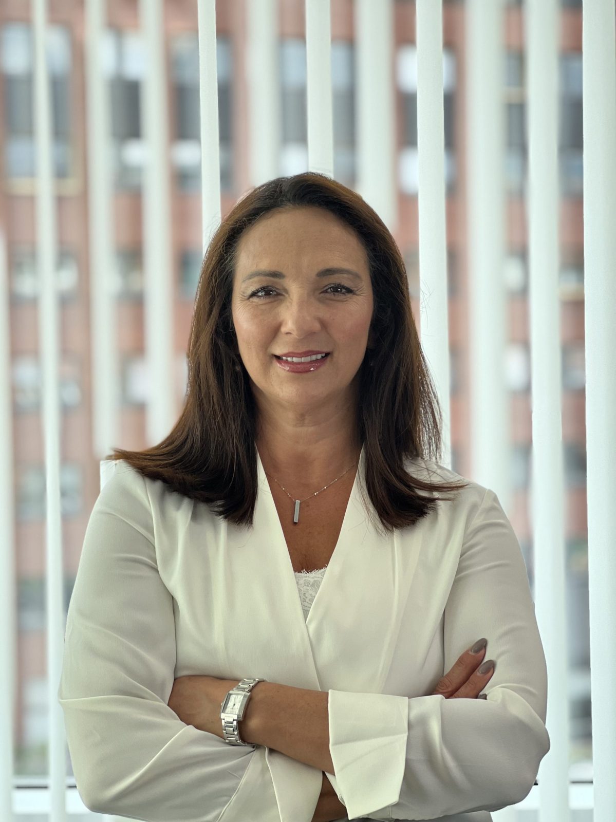 claudia-munoz-cfo-maven-wireless