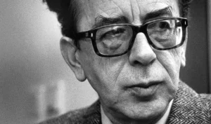 “Revanshi serb”, Ismail Kadare paralajmëroi që më 2000: A po paguan Kosova çmimin e gabimeve të politikës së saj?