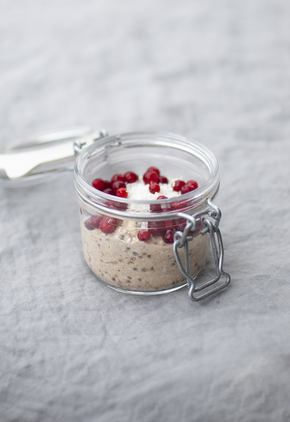 Recept - Overnight oats med chiafrön och havregryn