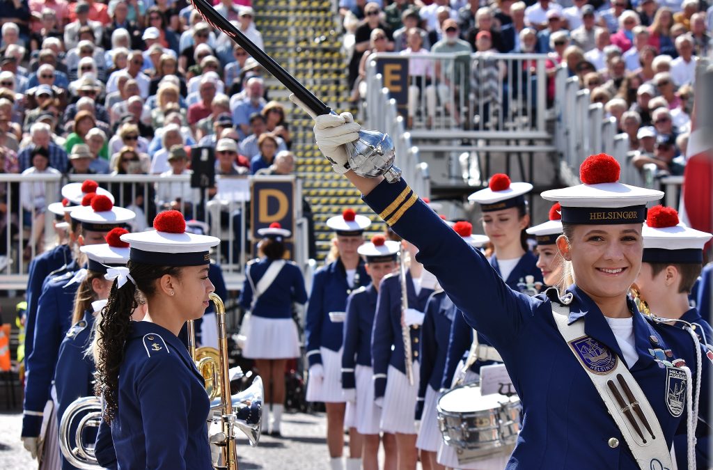 Eit Lördag High 18