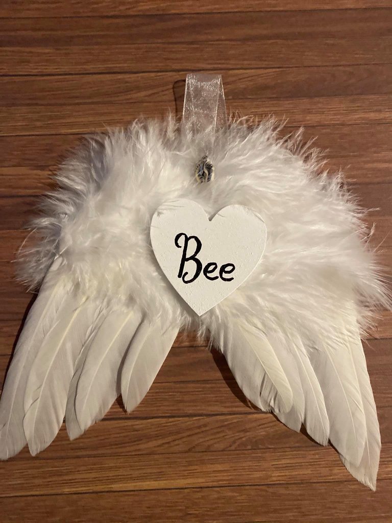 A decoration made to remember Bee