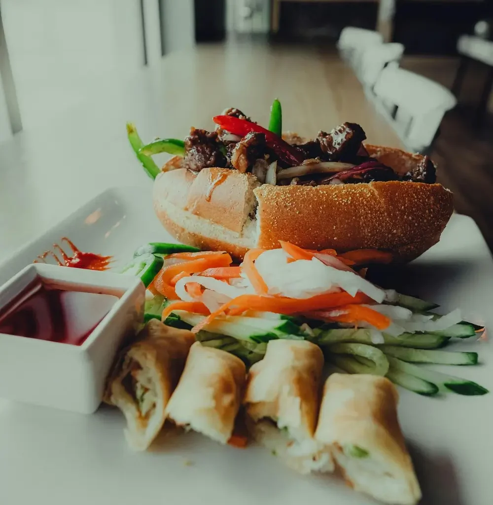 Vietnamesiska vårrullar banh mi