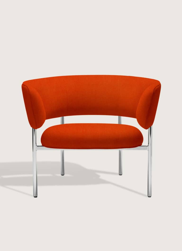 FONT Bold lounge armchair Gentle 553 red orange