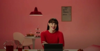 Samsung Stefanie 7 Commercial Model
